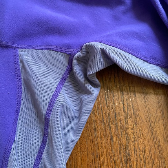 Lululemon RARE Catch Me Air Shape Up Jacket Zip Mesh Panel Size 6 - Picture 7 of 9